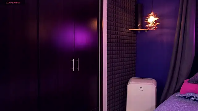 bull vixen2001 online show from February 14, 10:54 pm