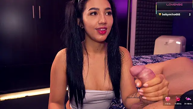 bull vixen2001 online show from November 14, 12:42 pm