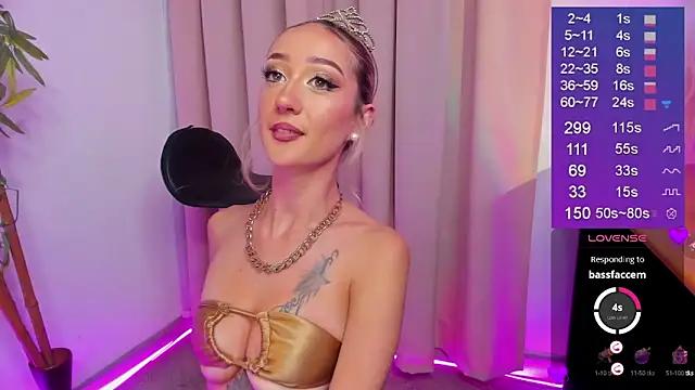 Bella-White online show from October 10, 4:41 pm