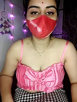 Nisha candy online show from February 19, 7:05 pm