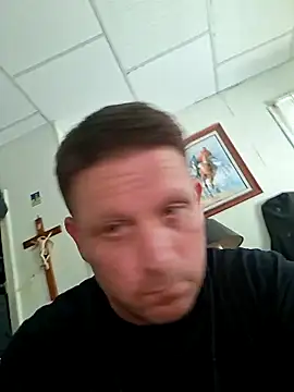 Snapshot of curiouscock38 chatting on June 18, 7:52 pm curiouscock38 online show from June 18, 7:52 pm