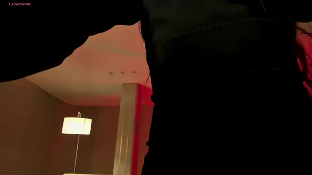 ErikaBenz  online show from October 30, 12:25 pm