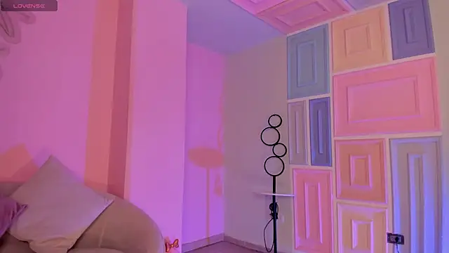 ErikaBenz  online show from November 20, 12:28 pm