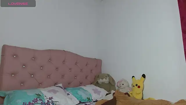 emily littesweet online show from December 21, 12:13 am