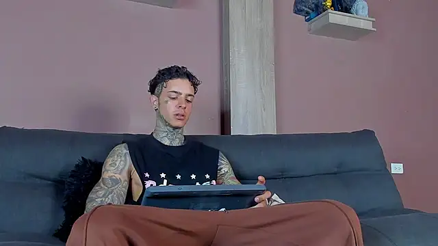 Aron ford online show from January 18, 1:20 am