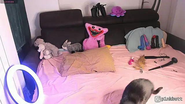 HelenGoat online show from February 10, 3:44 pm