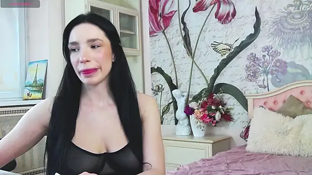 AliciaBow online show from March 4, 2:25 pm