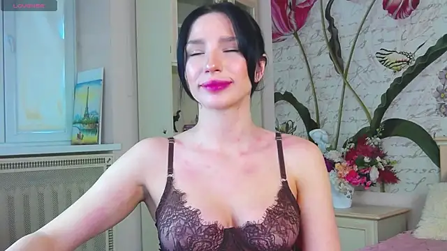 AliciaBow online show from February 28, 2:39 pm