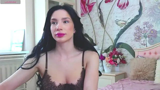 AliciaBow online show from March 11, 12:43 pm