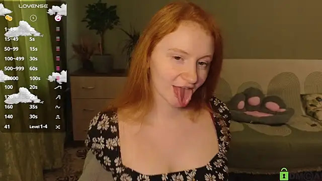Snapshot of astoria_ross_ chatting on July 16, 3:20 pm astoria ross online show from July 16, 3:20 pm