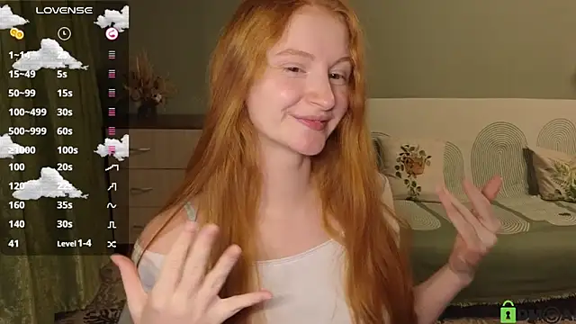 Snapshot of astoria_ross_ chatting on October 20, 3:12 pm astoria ross online show from October 20, 3:12 pm