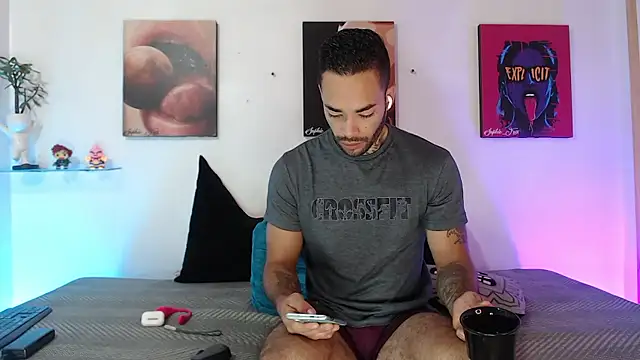 SophieFoxx17 online show from January 10, 12:11 pm