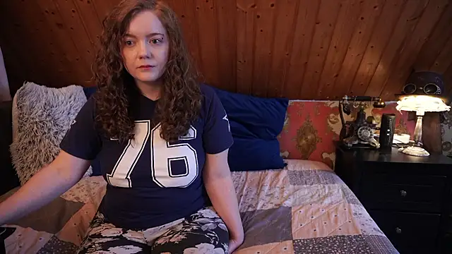 TessaWinter online show from March 11, 4:01 pm