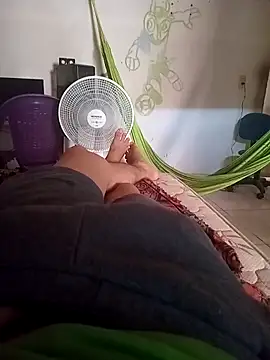 Snapshot of JOHN_GOSTOSO chatting on December 1, 4:30 pm JOHN GOSTOSO online show from December 1, 4:30 pm