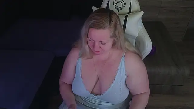 MolligSpielle online show from February 6, 9:55 pm