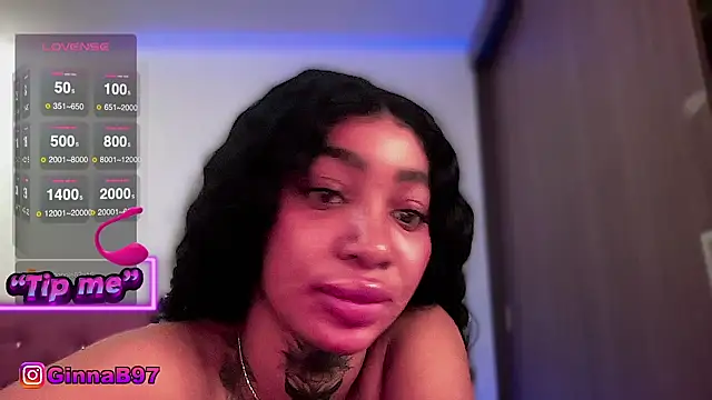 Snapshot of GinnaBolton chatting on October 2, 2:20 pm GinnaBolton online show from October 2, 2:20 pm