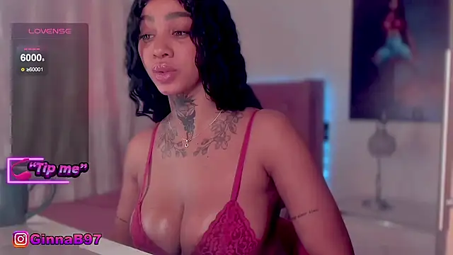 Snapshot of GinnaBolton chatting on November 21, 2:05 pm GinnaBolton online show from November 21, 2:05 pm