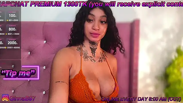 Snapshot of GinnaBolton chatting on January 17, 12:42 am GinnaBolton online show from January 17, 12:42 am