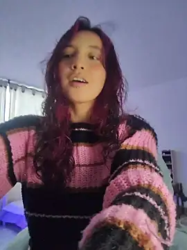  Laary online show from April 15, 8:53 pm