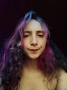  Laary online show from March 31, 8:33 pm