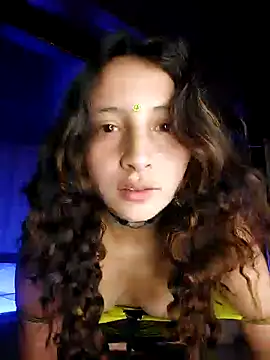  Laary online show from December 19, 10:53 pm