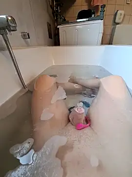 toeloverlive online show from October 27, 10:16 am