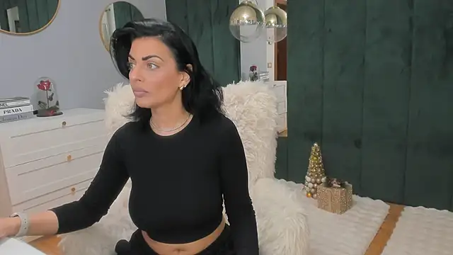 ElisaBaxter online show from January 9, 5:03 am