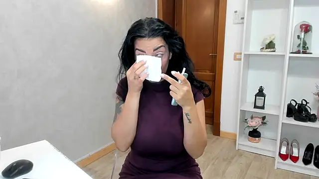 ElisaBaxter online show from October 4, 4:25 am