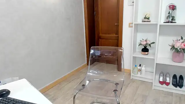 ElisaBaxter online show from March 22, 6:00 am