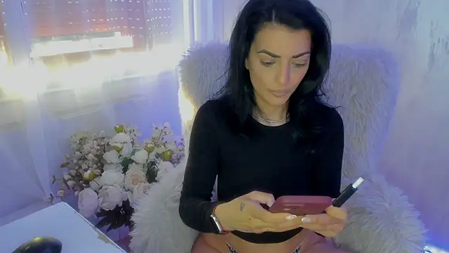 ElisaBaxter online show from April 24, 4:03 am