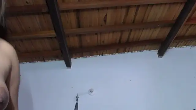 Snapshot of Nicolle_Milf chatting on December 13, 8:04 pm Nicolle Milf online show from December 13, 8:04 pm