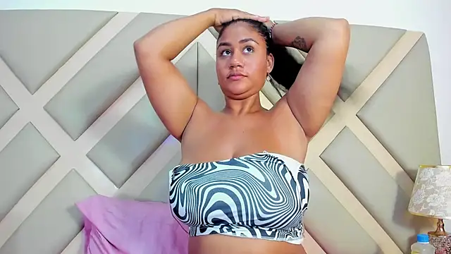 Snapshot of SSCARLETH_ chatting on February 27, 12:57 am SSCARLETH  online show from February 27, 12:57 am