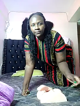 Toomuchbooty33 online show from October 5, 5:03 pm