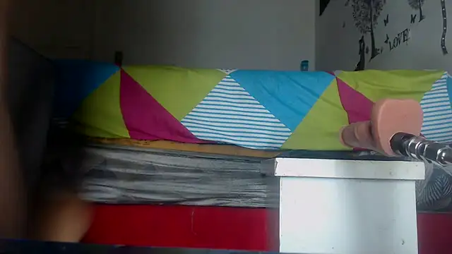 Snapshot of Devill_x chatting on November 14, 1:37 pm Devill x online show from November 14, 1:37 pm