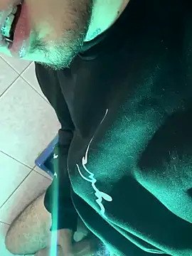 juandaa4558 online show from October 8, 5:20 am