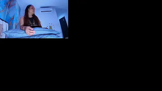 britanyy  online show from April 23, 3:13 am