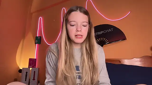 -veranito- online show from November 22, 9:02 pm