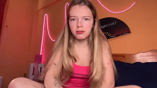 -veranito- online show from November 12, 9:07 pm