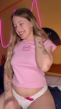 -veranito- online show from March 23, 3:06 am