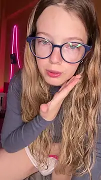 -veranito- online show from February 26, 3:06 am