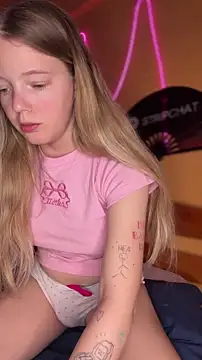 -veranito- online show from March 26, 9:02 pm