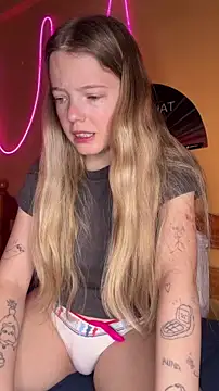 -veranito- online show from March 5, 9:11 pm