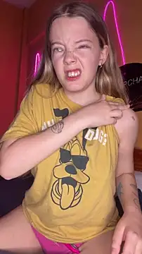 -veranito- online show from March 13, 3:11 am