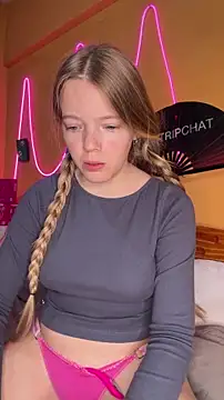 -veranito- online show from May 20, 3:03 am