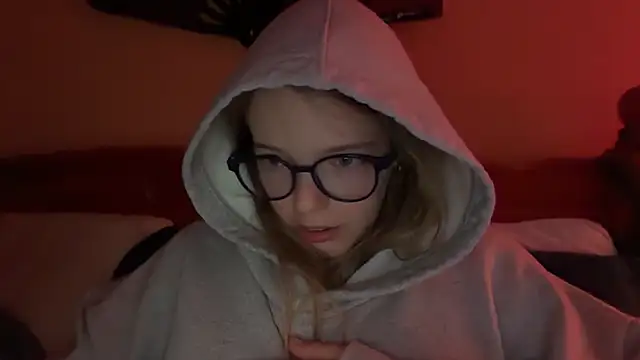 Snapshot of -veranito- chatting on July 5, 2:38 am -veranito- online show from July 5, 2:38 am