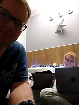 AnnualSunrise online show from December 15, 7:53 pm