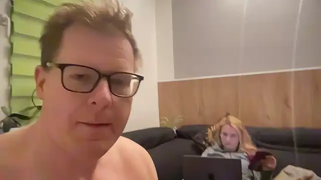 AnnualSunrise online show from January 31, 7:12 pm