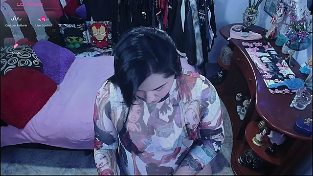 lufek23 online show from October 16, 4:37 pm