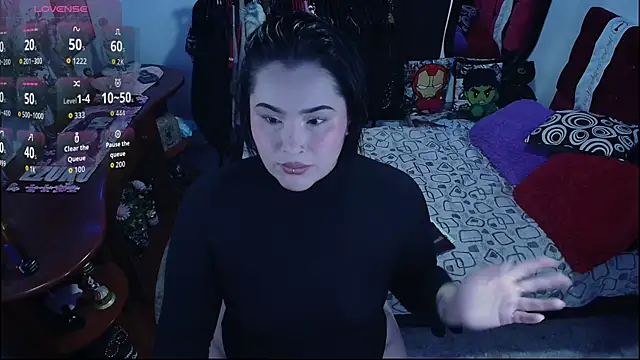 lufek23 online show from September 25, 4:46 pm