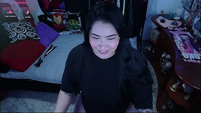 lufek23 online show from November 7, 8:13 pm